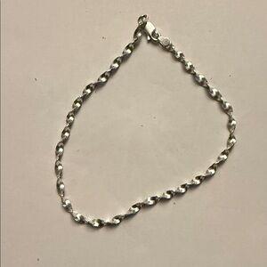 Elegant Silver Twist Bracelet